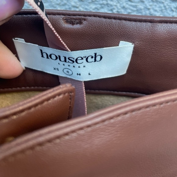 House Of CB CORA TAN VEGAN LEATHER TROUSERS New With Tags! - Picture 5 of 7